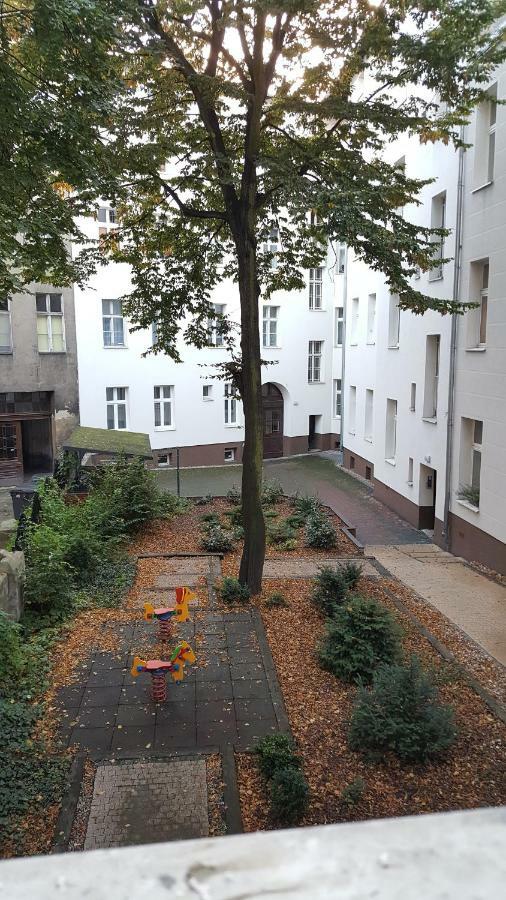 Apartament W Starej Kamienicy Poznań Exteriör bild